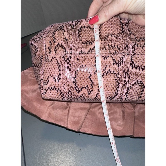 ELLE JAE Gypset Purse Vegan Leather Pink Black Snake Print Tiered Ruffled Bag - Picture 11 of 11